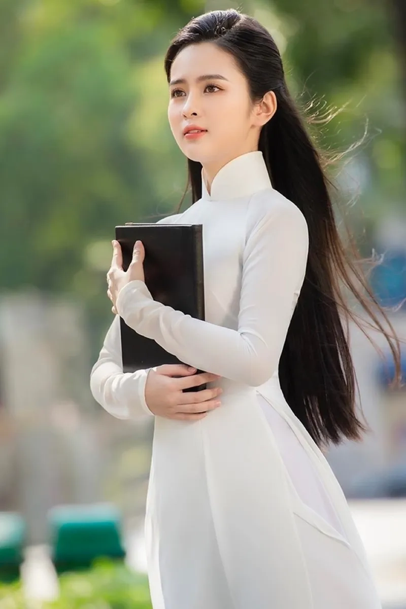 Áo dài cổ trụ chụp ảnh lên hình rất đẹp
