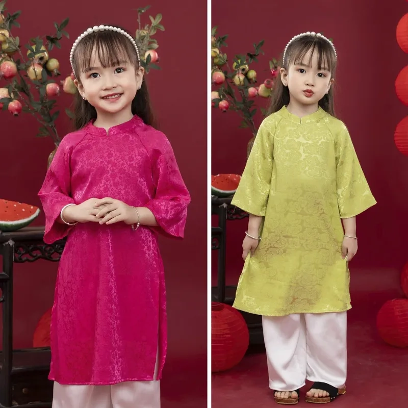 Mẫu áo dài trẻ em xinh xắn tôn nét dễ thương ngày Tết
