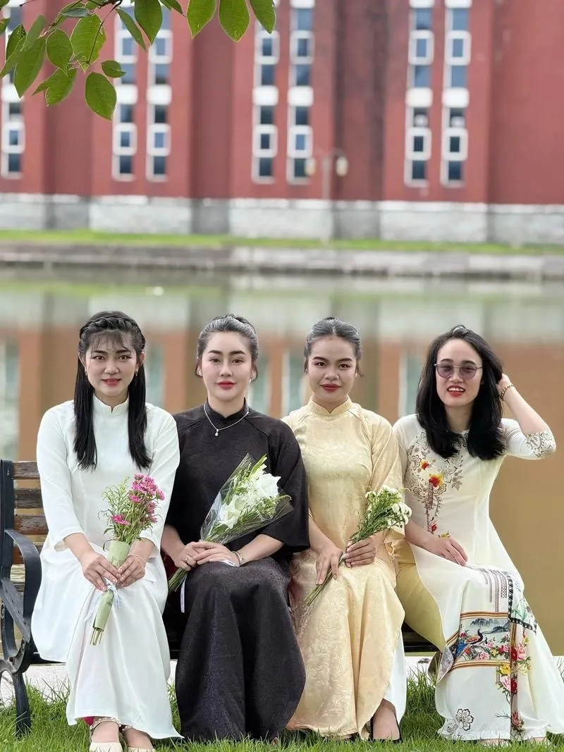 Tham khảo áo dài truyền thống giá bao nhiêu phù hợp