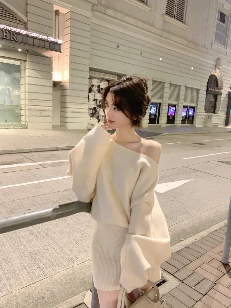Chuẩn outfit đi chơi cùng áo trễ vai đi chơi