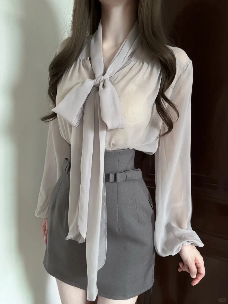 Mặc hàng ngày tiện lợi với áo sơ mi kiểu nữ mặc hàng ngày