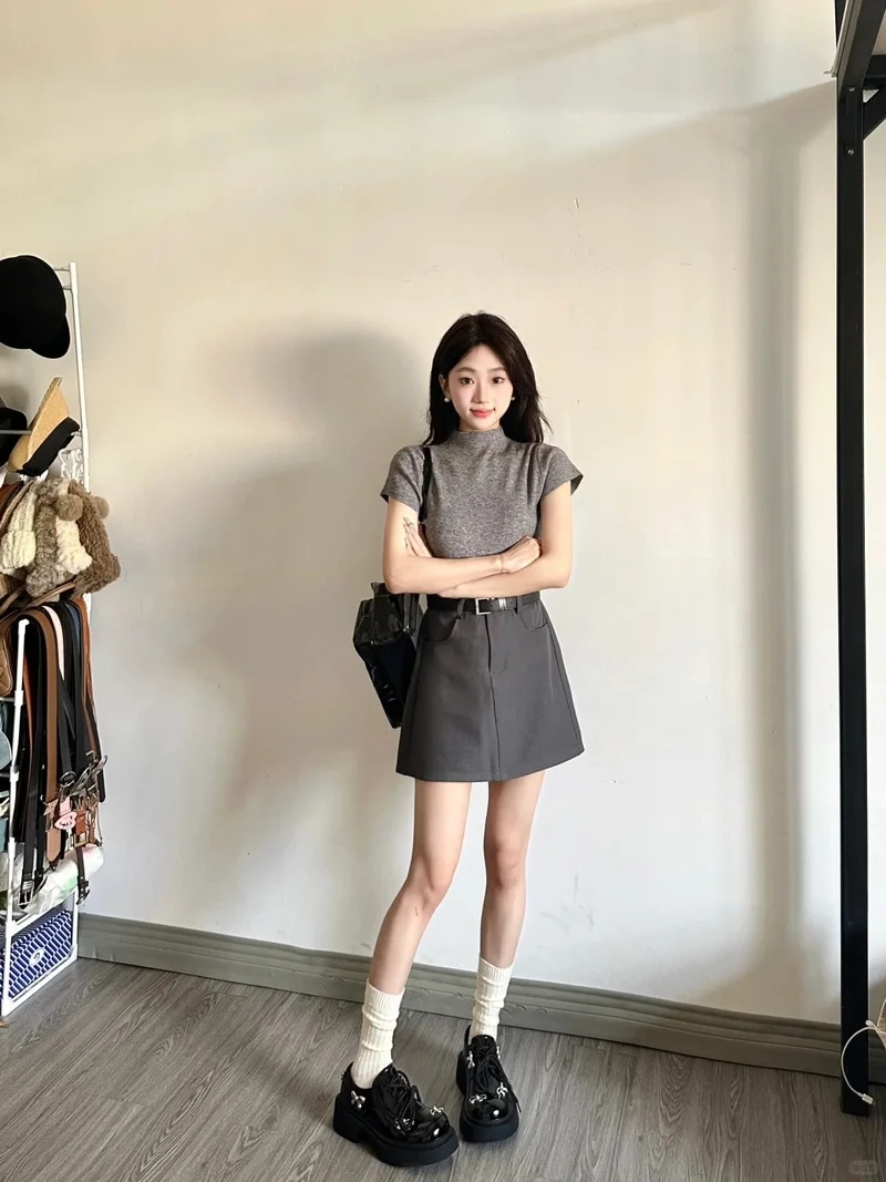Chân váy chữ A ngắn là gì mà siêu hot