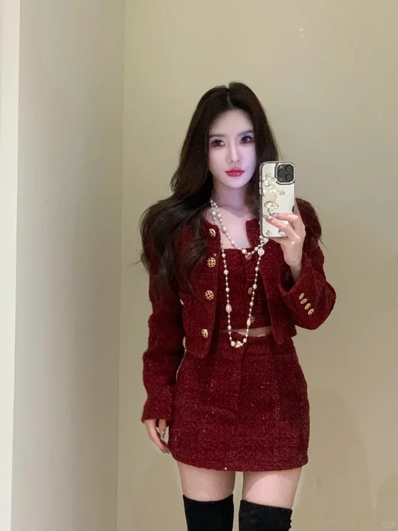 Nổi bật mọi outfit với set bộ tweed sang chảnh nữ