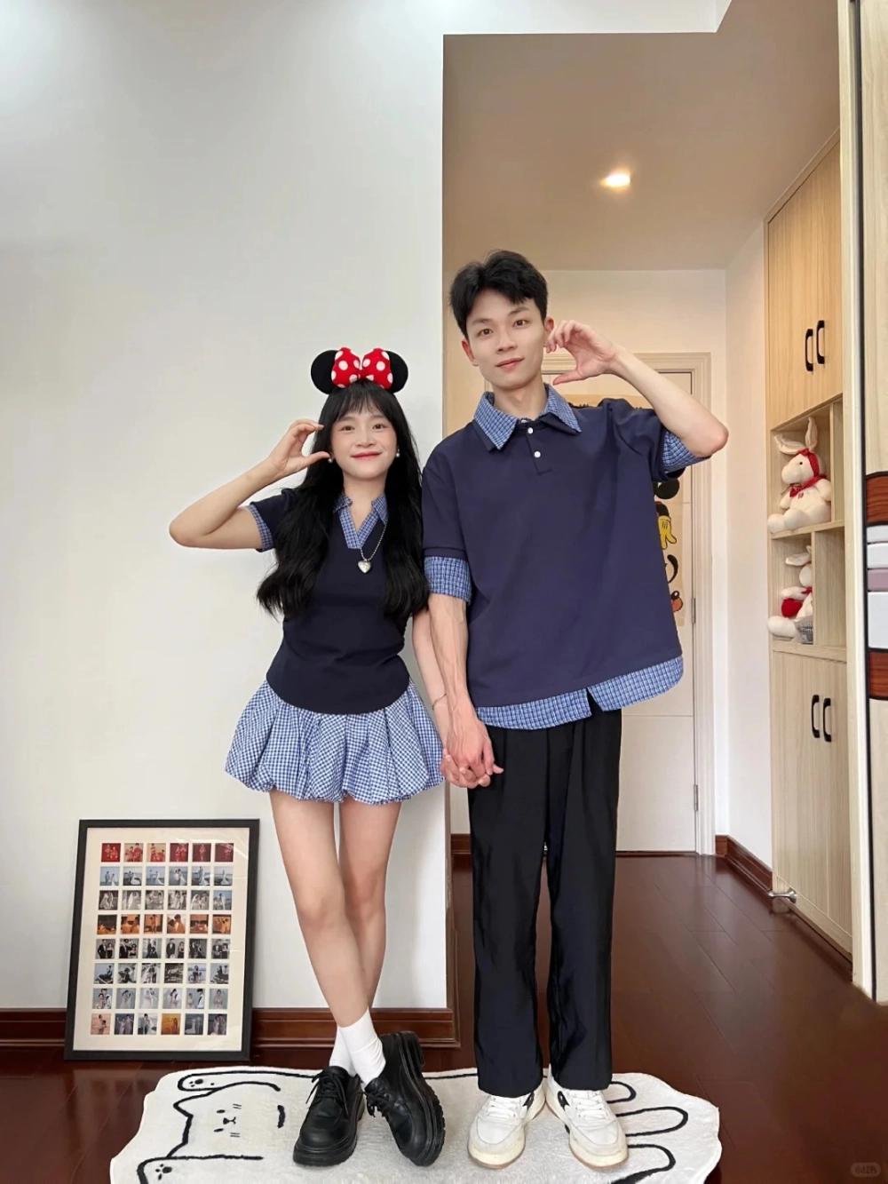Phối đồ set váy áo đôi đi chơi tết sành điệu