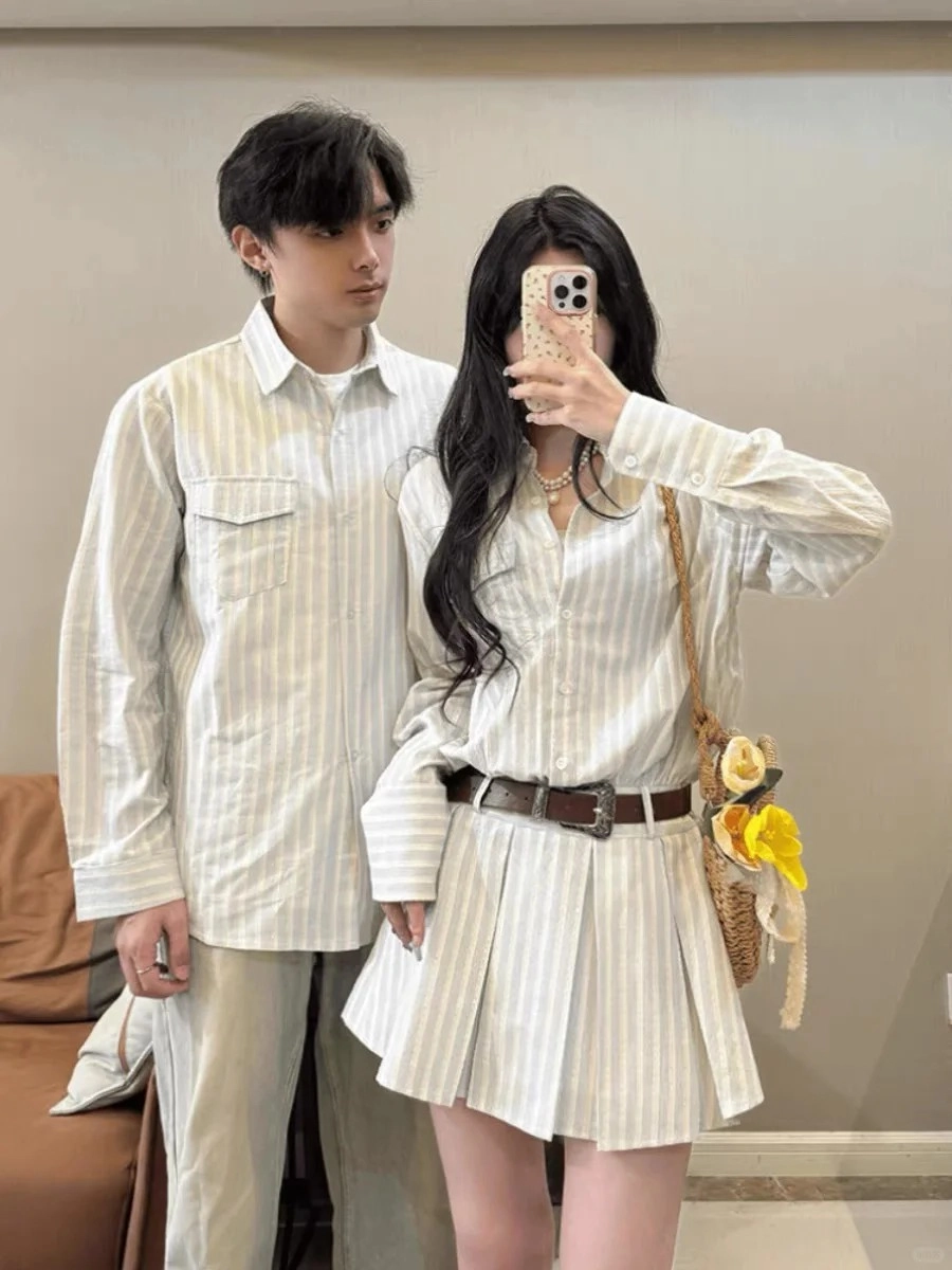 Set váy áo đôi màu đỏ may mắn cho dịp đầu năm