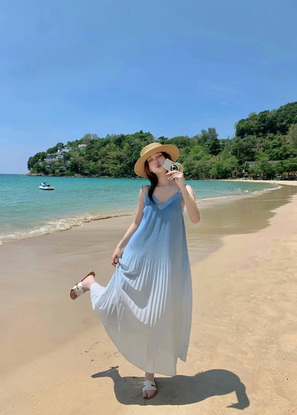 Váy maxi thiết kế tinh tế và thời thượng