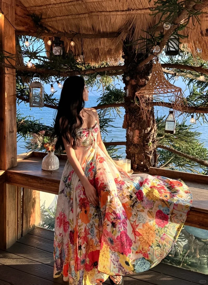 Outfit đi biển hoàn hảo với Váy maxi đi biển